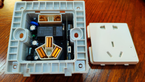 Умная розетка Xiaomi Aqara Smart Wall Socket white